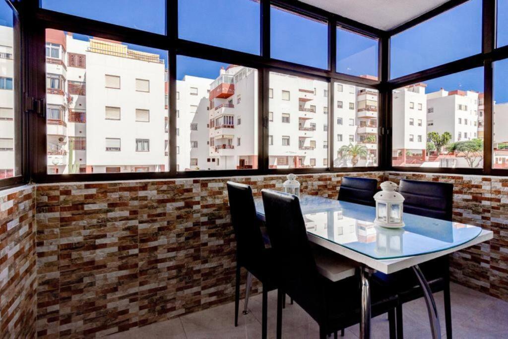 אדחה Apartamento En Palmeras Del Sur מראה חיצוני תמונה