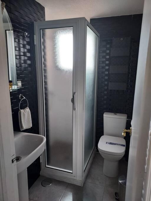 אדחה Apartamento En Palmeras Del Sur מראה חיצוני תמונה